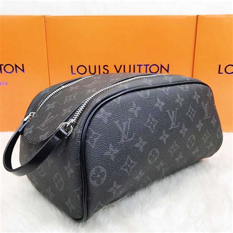 louis vuitton erkek el çantası|Louis Vuitton Erkek El Çantası Modelleri, Fiyatları .